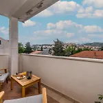 Apartman Mart